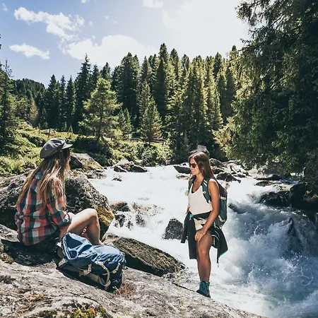 شقة Fuerstalm Alpendorf جيرلوس